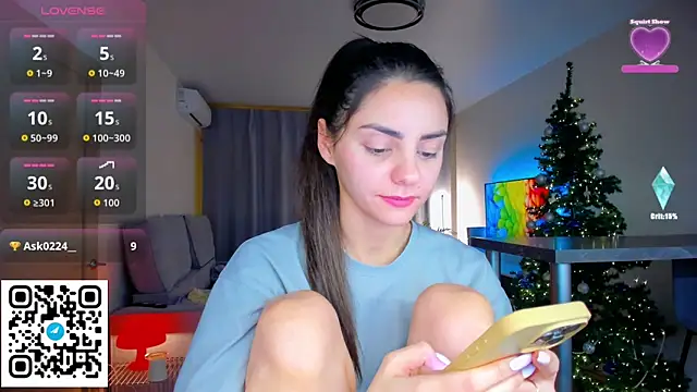 EmiliaZen's cam snapshot