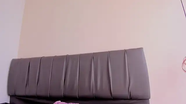 Bonniie_22's cam snapshot