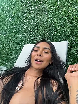 LuckyGoddessXXX's cam snapshot