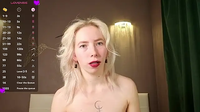 JuliannaWenger's cam snapshot