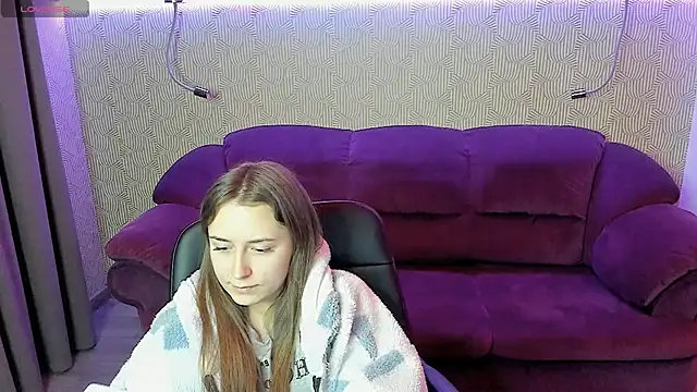 SerenityWild's cam snapshot