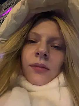 MaryHiggins's cam snapshot