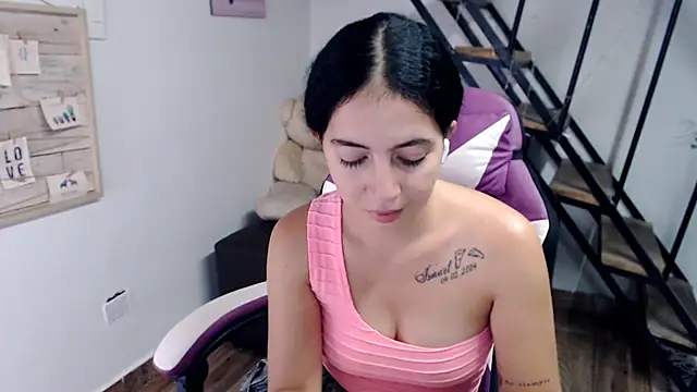 samantha_baby_'s cam snapshot