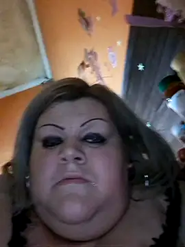 ducicsajsziii live sex cam