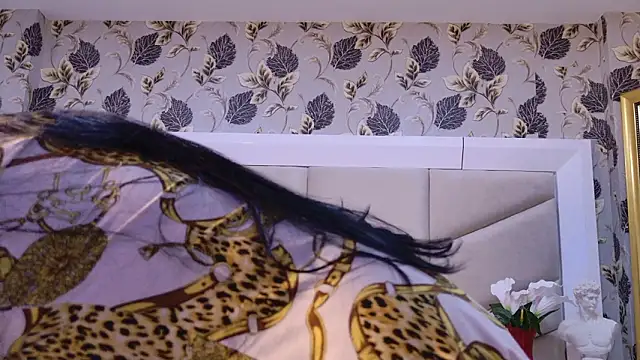 AlizonMoreti's cam snapshot