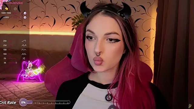 BratzieDarsie's cam snapshot