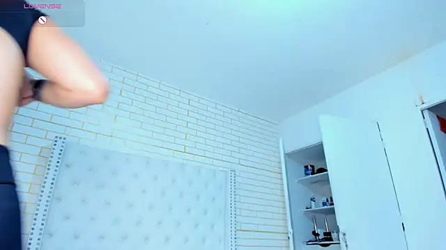 kylie_wilsson live sex cam