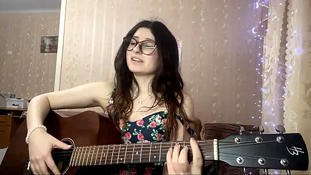 DonnieBooton live sex cam