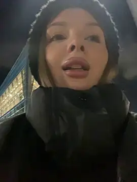 KrisMagnoly live sex cam