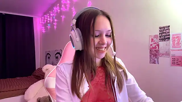 Nelly_Sweetgirl live sex cam