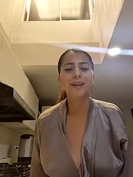 Nahiajhonson_'s cam snapshot