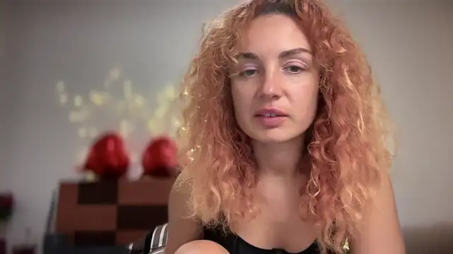 Reddgiirl's cam snapshot