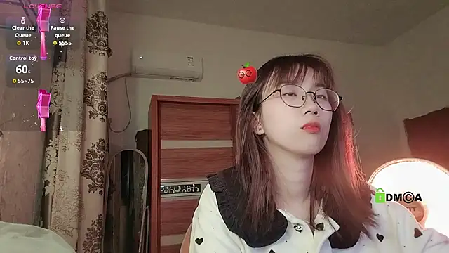 Lili_666 live sex cam