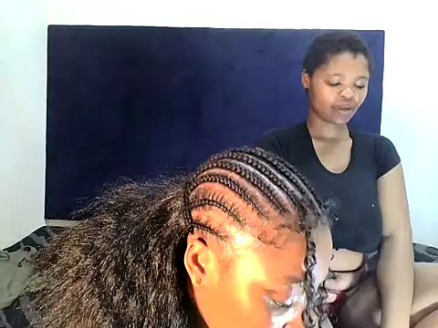 ReginaStar16 live sex cam