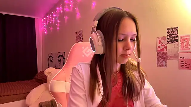 Nelly_Sweetgirl's cam snapshot