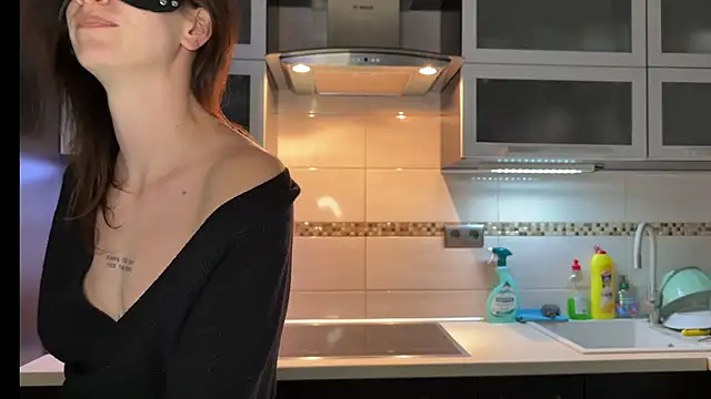 Missy_baby's cam snapshot