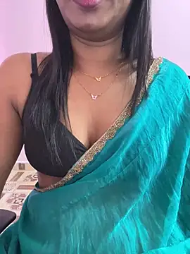 tamil_Aarathi's cam snapshot