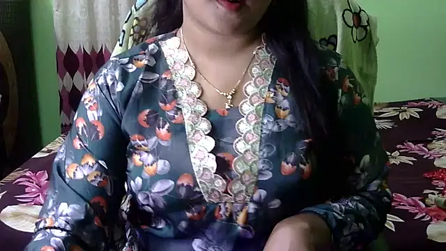 BengaliQueenStar's cam snapshot