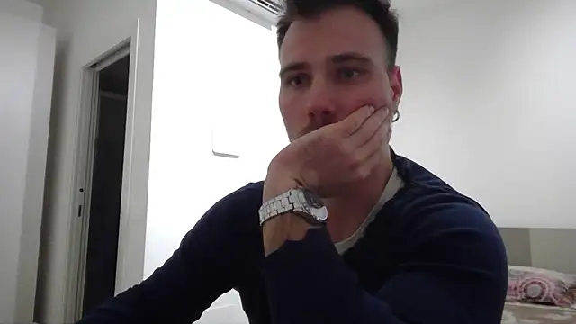 mrlyuis's cam snapshot