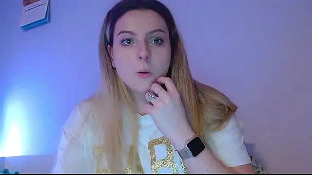 BritneySensual's cam snapshot