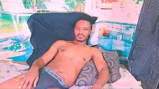 EbonyTiger69's cam snapshot