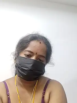 Tamil_Ponnu_Riya's cam snapshot