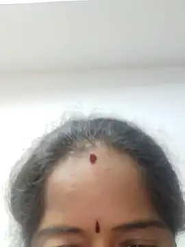 Tamil_Ponnu_Riya's cam snapshot