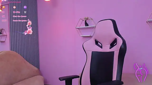 sofi__18_'s cam snapshot