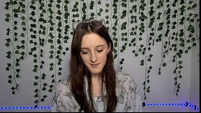 LisaBoddy's cam snapshot