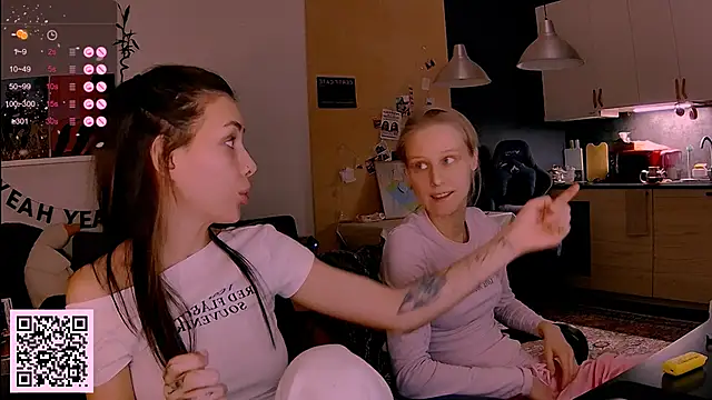 KatiKate's cam snapshot