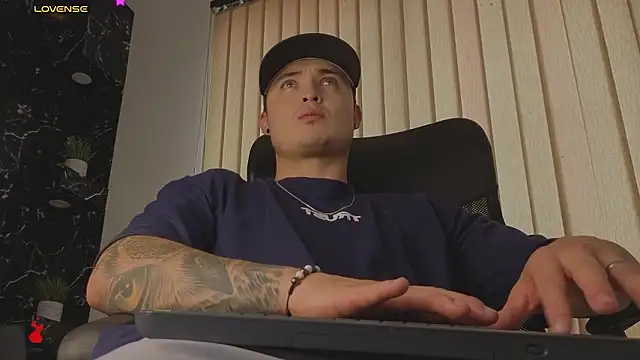 Alexander_ferre's cam snapshot