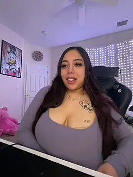 DSLSHAWTY's cam snapshot