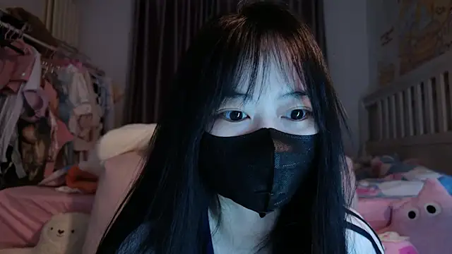 love-uiui live sex cam