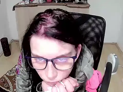 Lexagrimes's cam snapshot