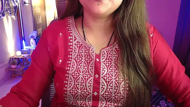 Mitikaa live sex cam