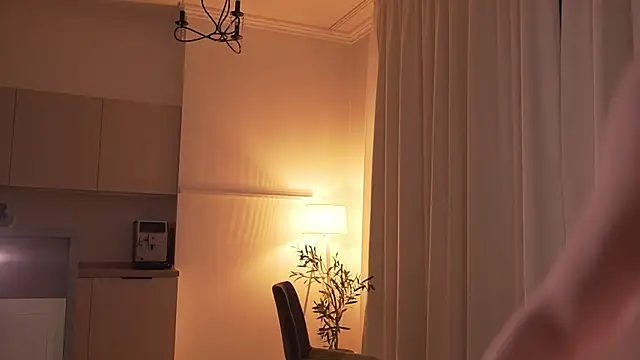 Faster_maci live sex cam