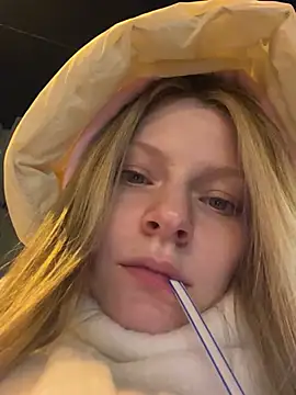 MaryHiggins's cam snapshot