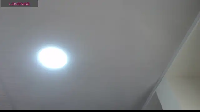 RoseeLuna's cam snapshot