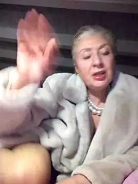 divinaerotica live sex cam