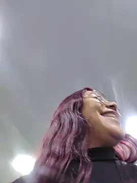 StornBunnyy_'s cam snapshot