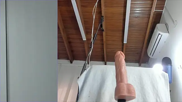 Lucy_carter_'s cam snapshot