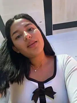 Sexy_zoe_outdoors's cam snapshot