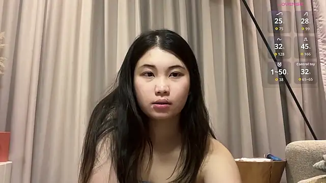 KikiTherapy's cam snapshot