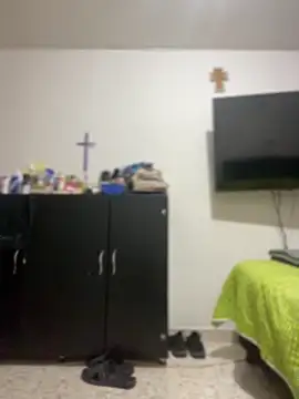 Carola-Ross live sex cam