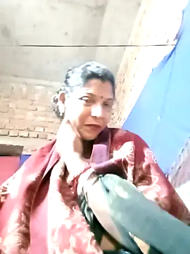 Savita992 live sex cam