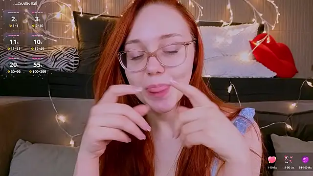 PollyVinice's cam snapshot