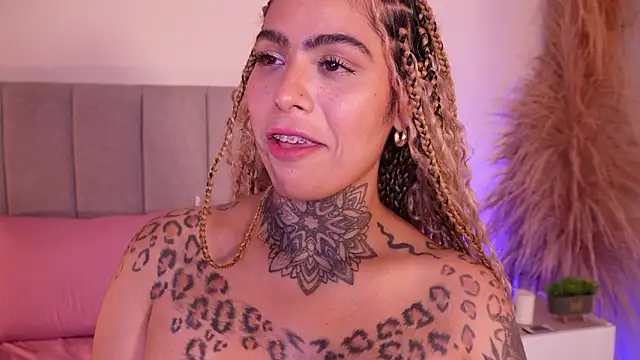 curvyliciousss live sex cam