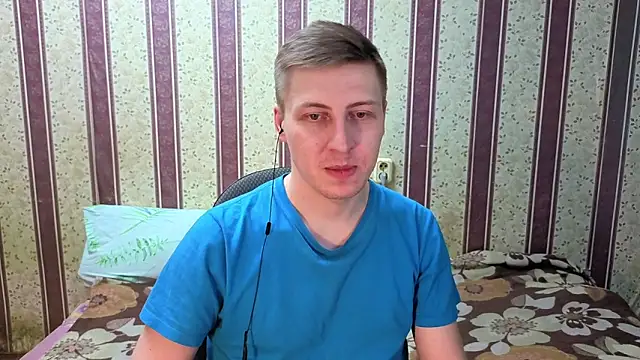 darienlarge live sex cam