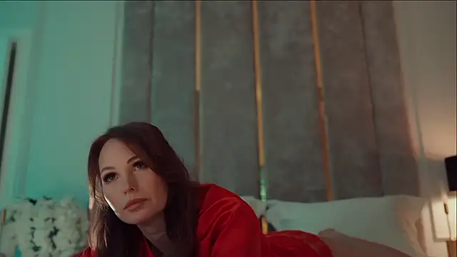 MilaDYstarlight live sex cam