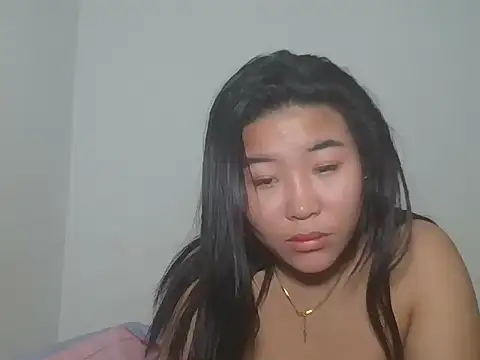 Zyeiii's cam snapshot